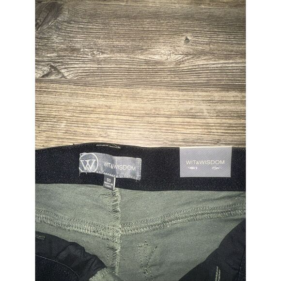 WIT & WISDOM Womens Size 00 'Ab' Solution Stretch Twill Shorts Olive Green. T - Picture 5 of 12